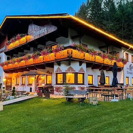Apartpension Barenwirt Leutasch Buitenkant foto