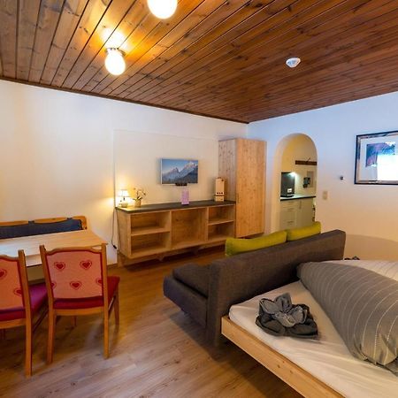 Apartpension Barenwirt Leutasch Buitenkant foto