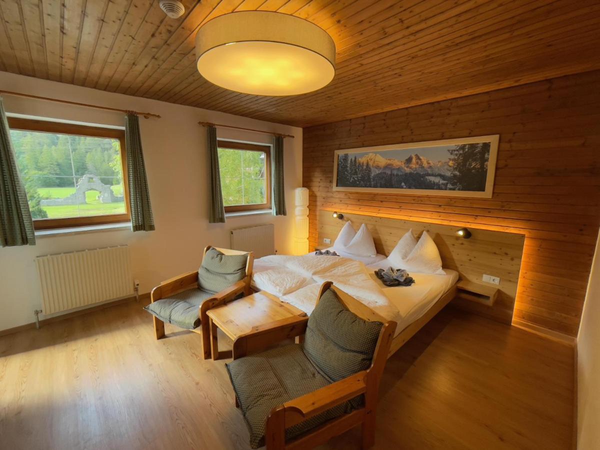 Apartpension Barenwirt Leutasch Buitenkant foto