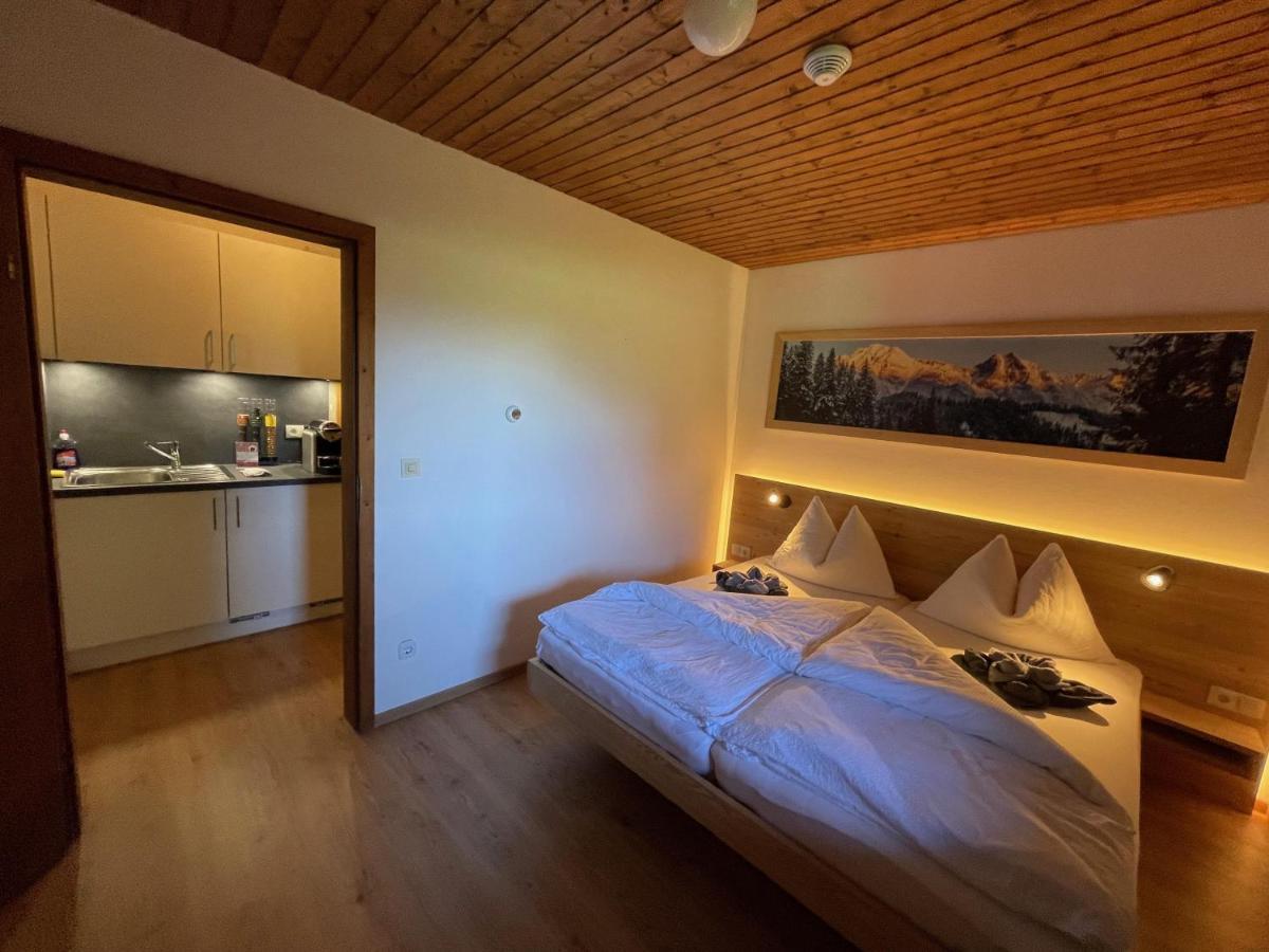 Apartpension Barenwirt Leutasch Buitenkant foto