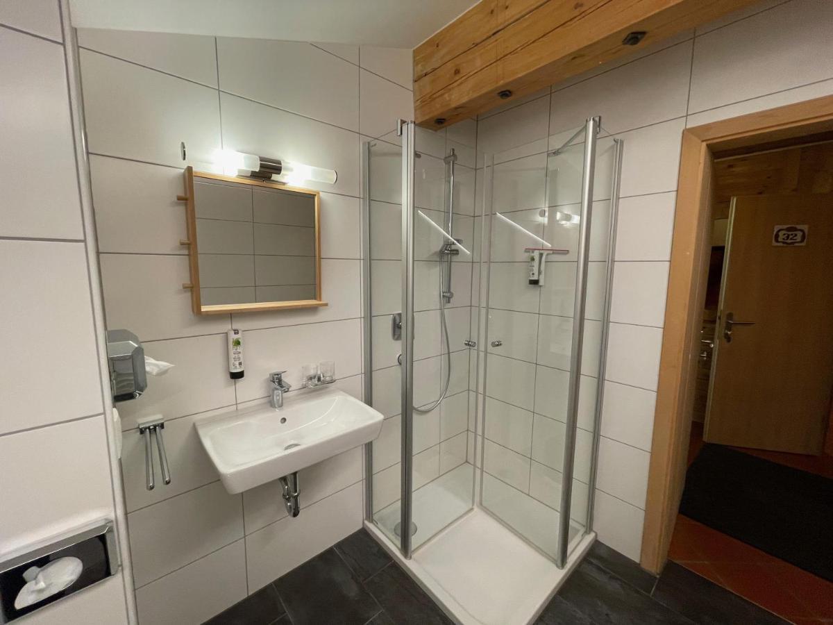 Apartpension Barenwirt Leutasch Buitenkant foto