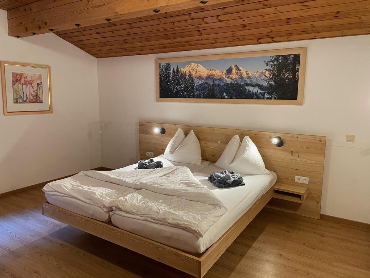 Apartpension Barenwirt Leutasch Buitenkant foto